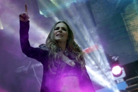 Belinda sedujo el Foro Art&iacute;stico de la Feria de Puebla