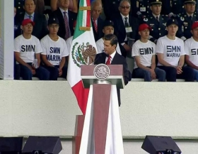 Pe&ntilde;a Nieto va por los huachicoleros