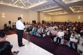 Tambi&eacute;n los llam&oacute; a ser parte de la historia y la transformaci&oacute;n del pa&iacute;s