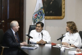 El Embajador de M&eacute;xico en Alemania se reuni&oacute; con el Gobernador Miguel Barbosa
