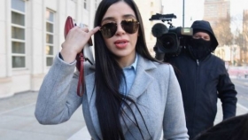 Abogados de Emma Coronel acusan malos tratos en prisi&oacute;n