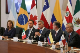 Ra&uacute;l Cervantes agradeci&oacute; la anfitrion&iacute;a del gobernador Tony Gali para realizar este encuentro