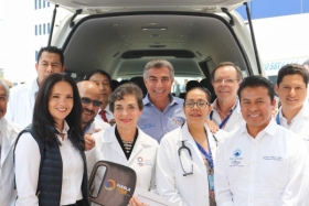 Entreg&oacute; 6 unidades m&oacute;viles altamente equipadas