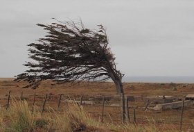 Continuar&aacute;n las lluvias y fuertes vientos