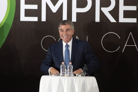 Tony Gali presenta dec&aacute;logo para incentivar agenda empresarial