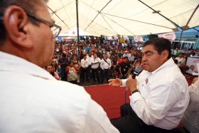 Fomentar&aacute; el di&aacute;logo como principal argumento para el entendimiento entre gobierno y sociedad
