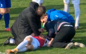 El deportista recibi&oacute; un balonazo en el pecho 