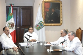 Se&ntilde;al&oacute; que la sociedad puede organizar mecanismos