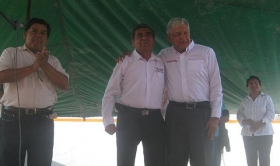 AMLO inici&oacute; d&iacute;as de visita en Puebla apoyando a Abraham Quiroz