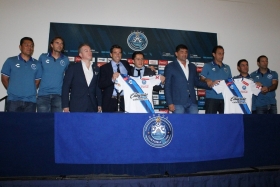 Fue presentado por la directiva como T&eacute;cnico del Club Puebla