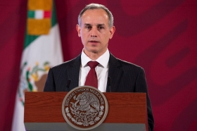 Estudiantes de la UNAM demandan a L&oacute;pez-Gatell