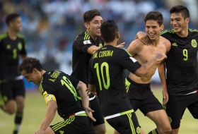 M&eacute;xico se impone en Honduras 2-0