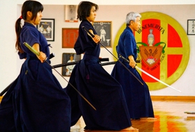 Hermanos en Jap&oacute;n