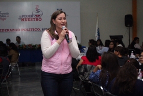 CDE realiza ponencia &ldquo;Liderazgo pol&iacute;tico, rumbo al 2018&rdquo; en Cuautlancingo