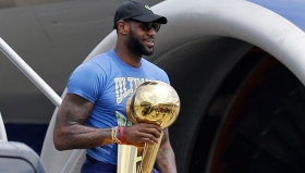 James conquist&oacute; el Oro en Beijing 2008 y Londres 2012. 