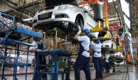 M&eacute;xico, a la defensiva por Trump y posibles aranceles a autos