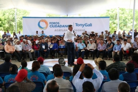 Los 22 compromisos firmados ante notario desde la campa&ntilde;a abarcan ejes fundamentales para el bienestar y la tranquilidad de las familias