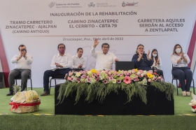 Inaugur&oacute; obras de infraestructura en el municipio de Zinacatepec