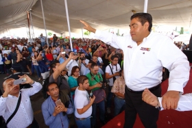 Evitar la confrontaci&oacute;n y sumar trabajo en beneficio de Puebla