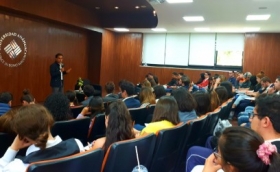 Se&ntilde;al&oacute; que si un gobierno dice que va a ser transparente y abierto a la participaci&oacute;n ciudadana debe cumplirlo