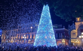 29 de noviembre encender&aacute;n &aacute;rbol de Navidad en Z&oacute;calo de Puebla