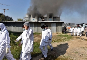 Incendio en f&aacute;brica que produce vacuna contra #COVID19 deja al menos 5 muertos