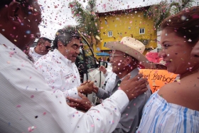 Fue cobijado por habitantes de Zapotitl&aacute;n   