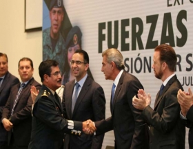 "Fuerzas Armadas, Pasi&oacute;n por Servir a M&eacute;xico"