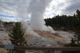 Erupci&oacute;n de Steamboat que comenz&oacute; alrededor de las 9:04 a.m
