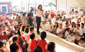 Crear la Escuela del Campo, compromiso de Blanca Alcal&aacute;