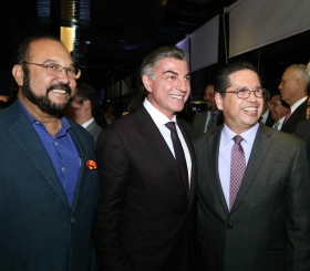 Refrend&oacute; su compromiso de impulsar el sistema educativo en sus modalidades tecnol&oacute;gico y polit&eacute;cnico