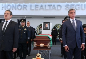 Rindieron homenaje al elemento ca&iacute;do en Clavijero 