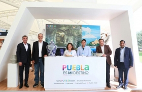 Acudi&oacute; a la conferencia &ldquo;Avances de la Reforma Energ&eacute;tica&rdquo;, que ofreci&oacute; Pedro Joaqu&iacute;n Coldwell.