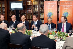 "Adelantarse en la nueva era digital"