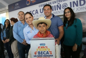 Dio  6 mil 747 despensas a familias de Xicotepec de Ju&aacute;rez y se reuni&oacute; con presidentas de los Sistemas Municipales DIF de la Sierra Norte