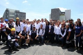 Puebla est&aacute; unido y de pie 