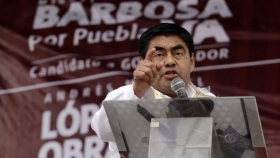 TEPJF exhibe el rid&iacute;culo de los &oacute;rganos electorales: Barbosa